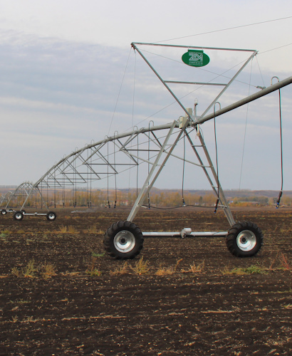 Front-line irrigation machines